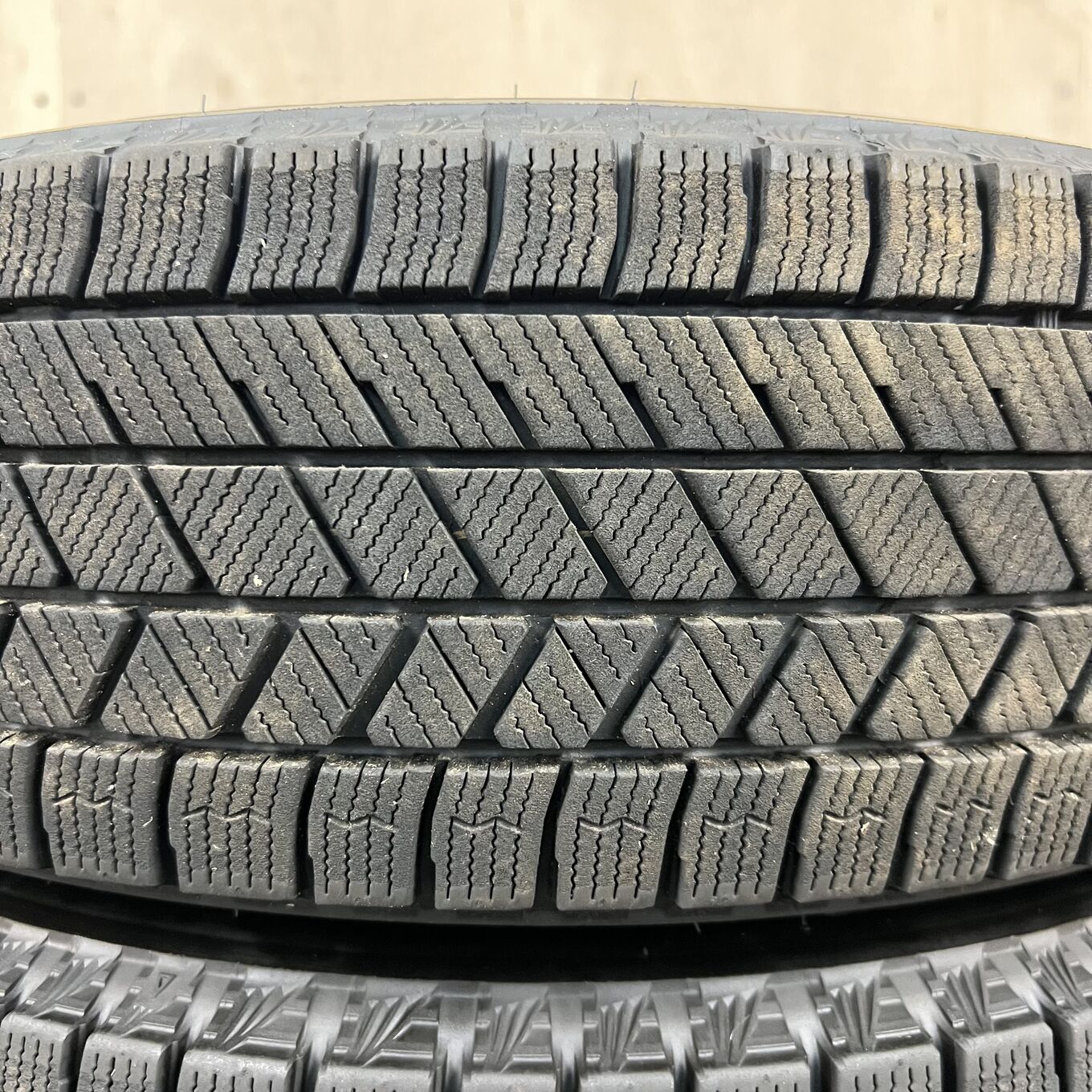 Bridgestone BLIZZAK VRX3 165/65 R14, фото 2