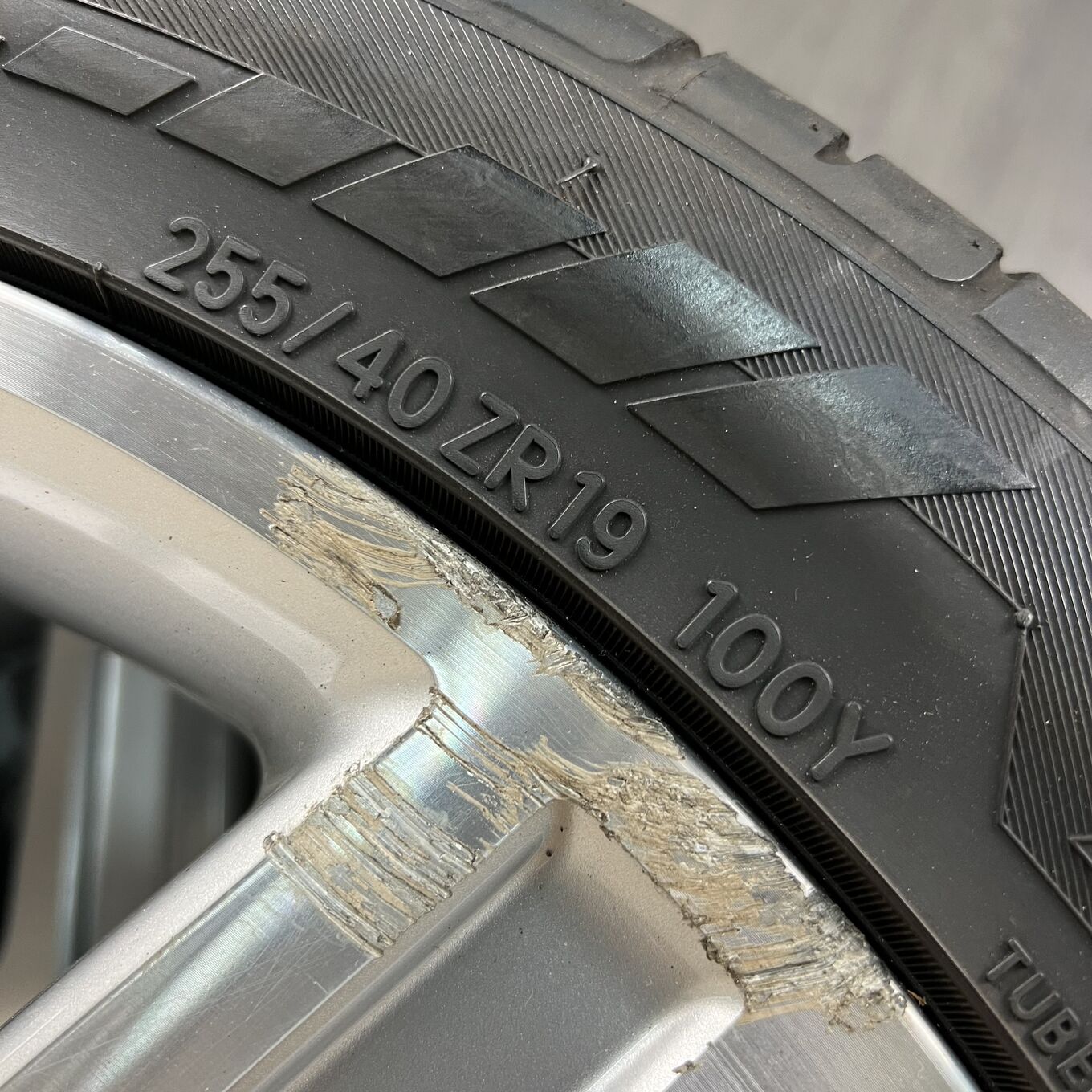 Toyo PROXES T1 SPORT 255/40 R19, фото 3