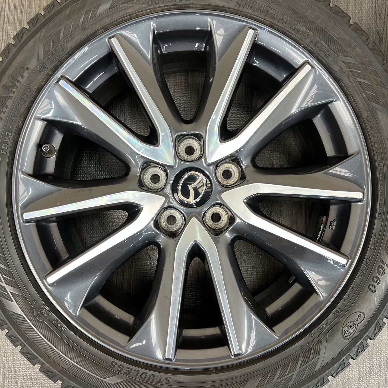 Yokohama ICE GUARD IG60 215/50 R18, фото 2