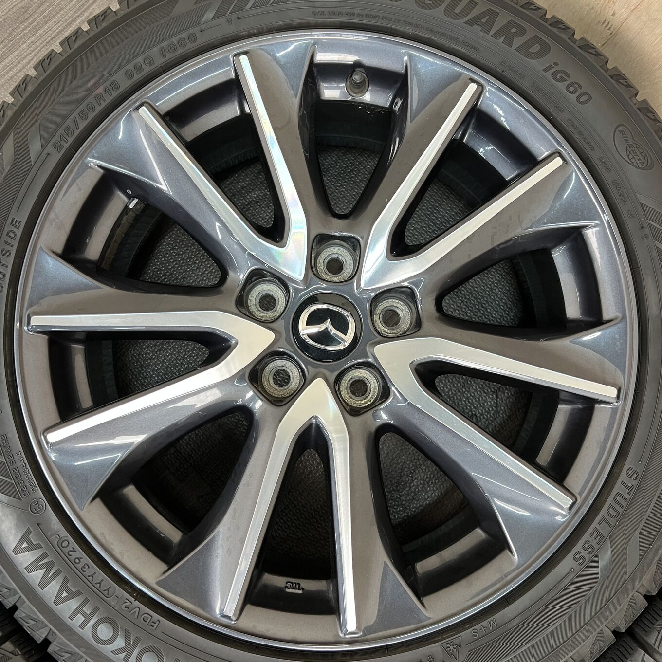 Yokohama ICE GUARD IG60 215/50 R18, фото 4