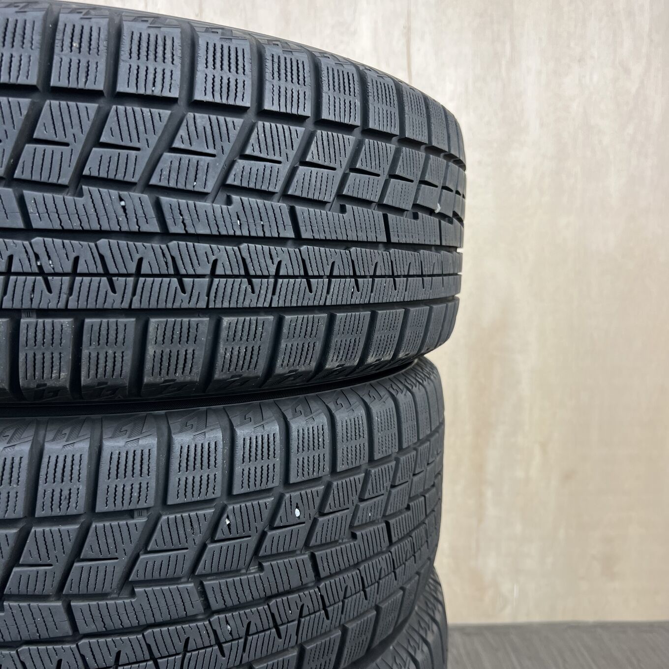 Yokohama ICE GUARD IG60 215/50 R18, фото 6