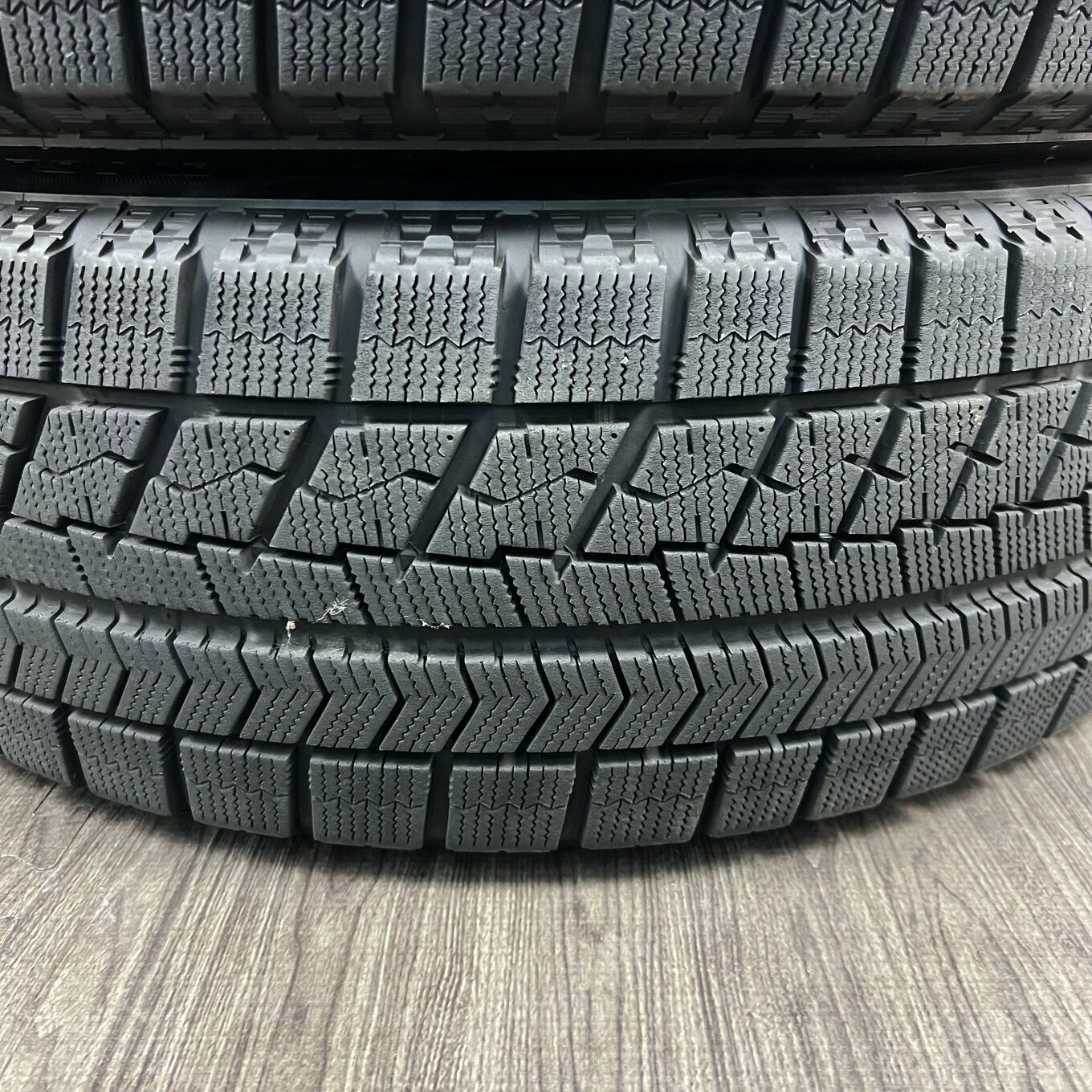 Bridgestone BLIZZAK VRX 215/65 R16, фото 5
