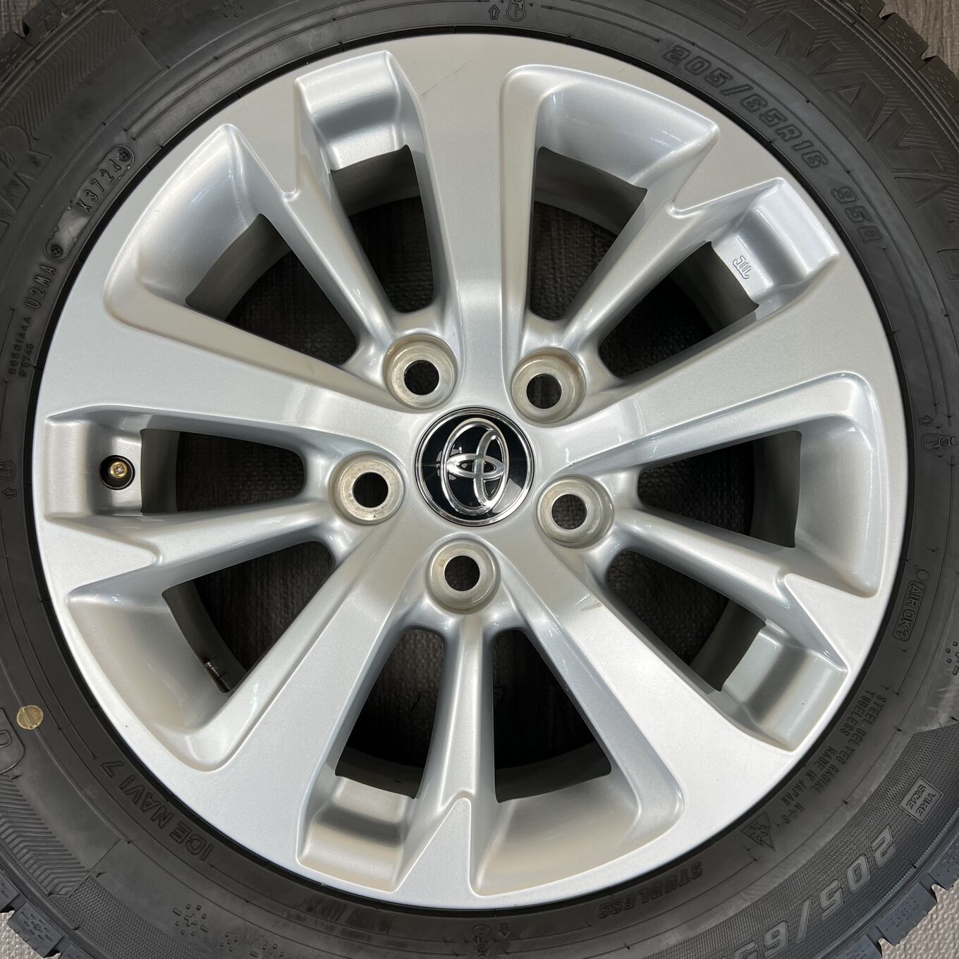 Goodyear YARIS CROSS 205/65 R16, фото 3