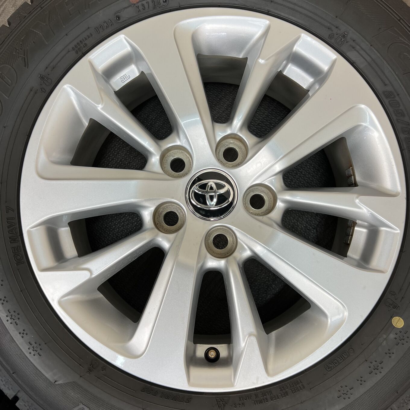 Goodyear YARIS CROSS 205/65 R16, фото 4
