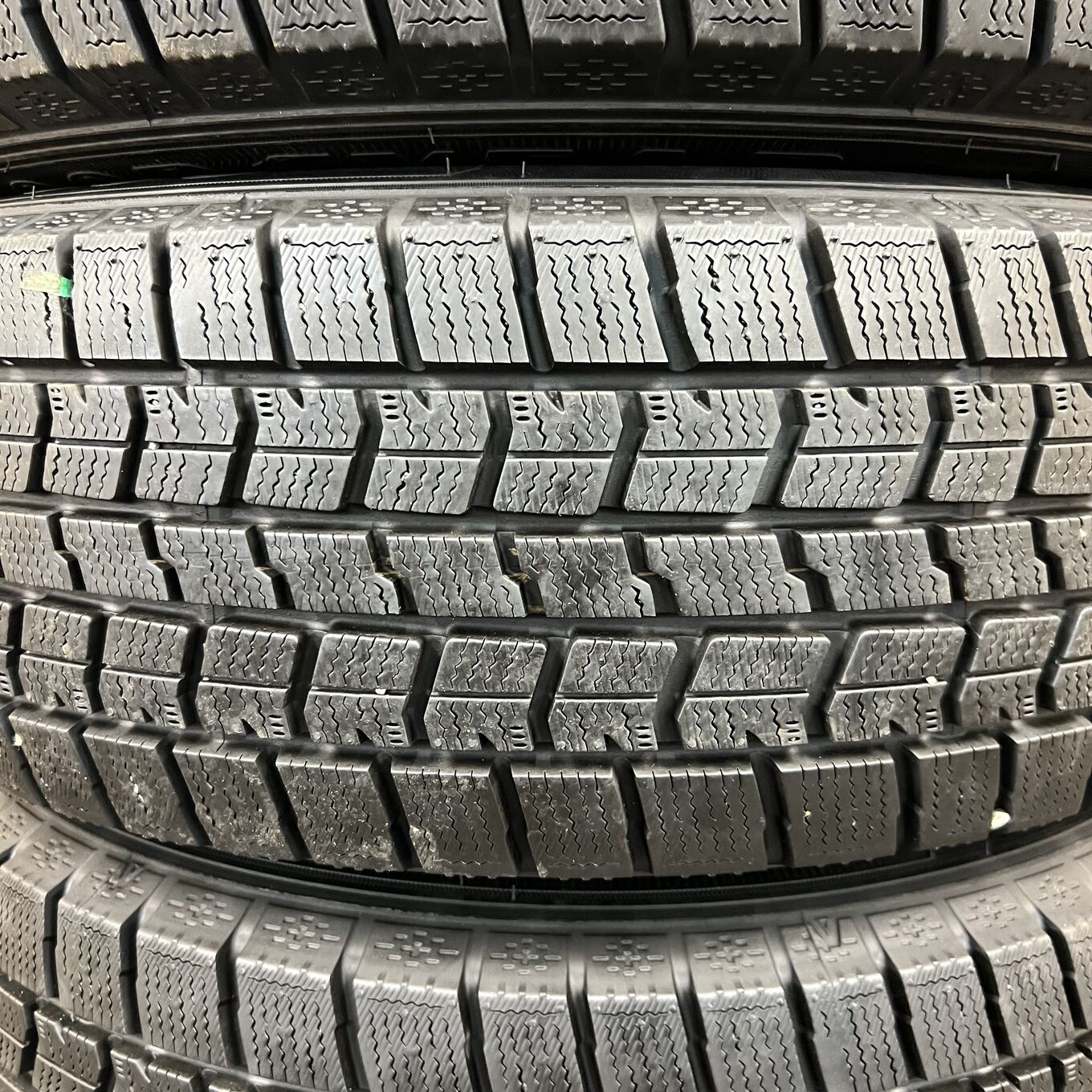Goodyear ICE NAVI 7 205/65 R16, фото 4