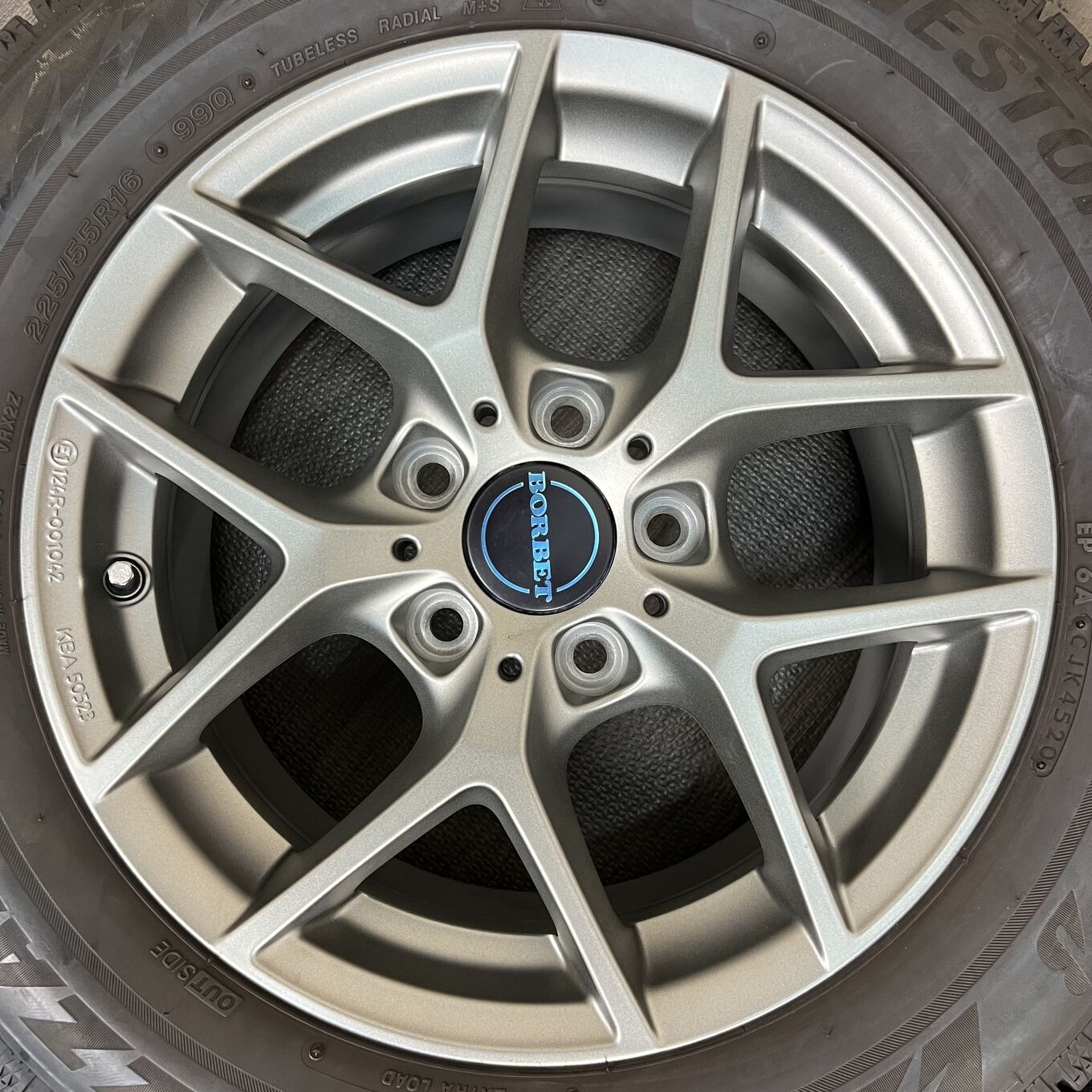 Bridgestone BLIZZAK VRX2 225/55 R16, фото 4