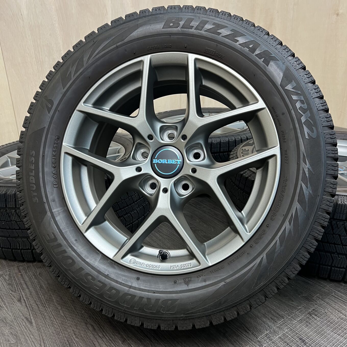 Bridgestone BLIZZAK VRX2 225/55 R16, фото 6