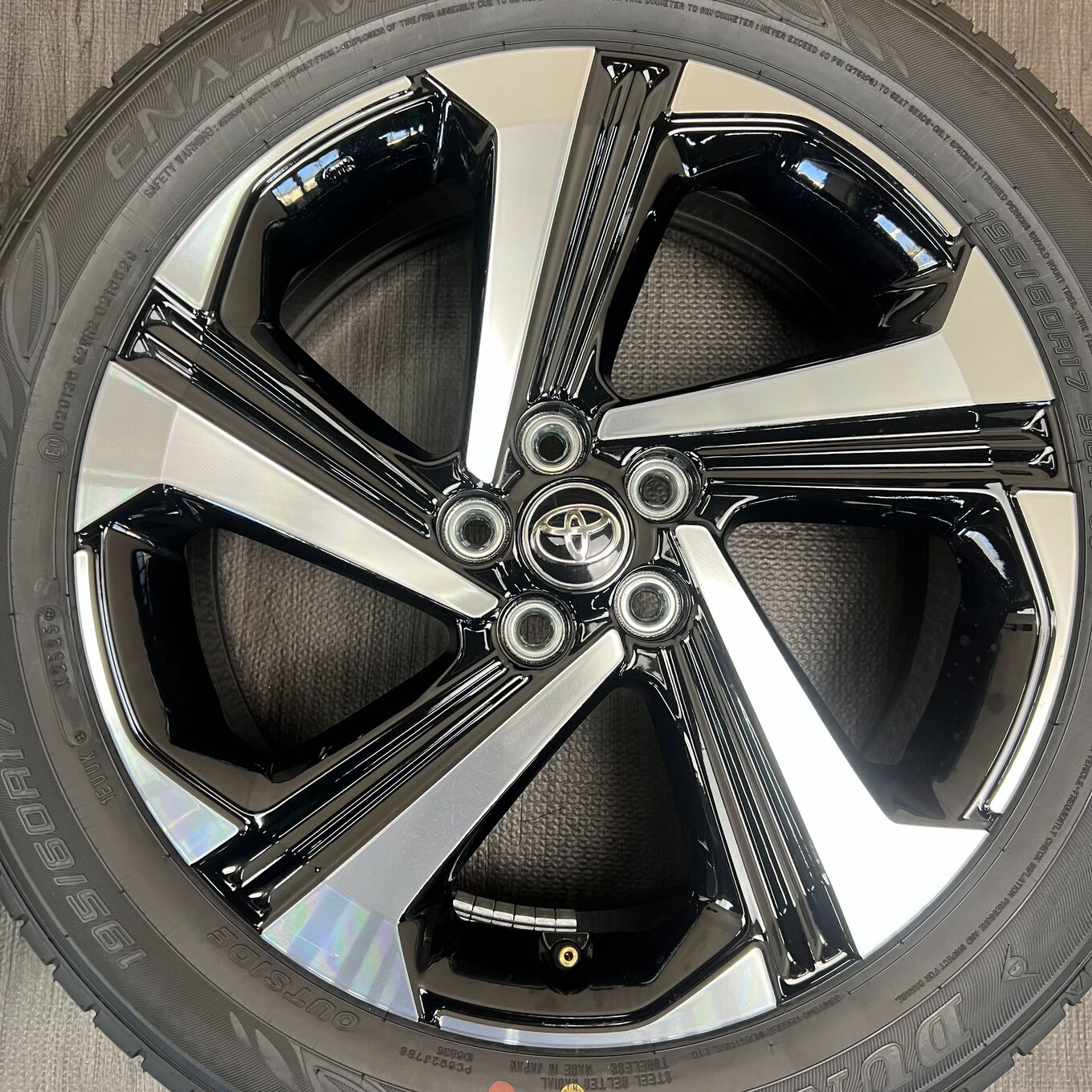 Dunlop RAIZE HYBRID Z 195/60 R17, фото 3