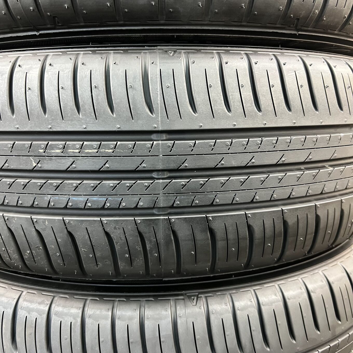 Dunlop ENASAVE EC300 195/60 R17, фото 3