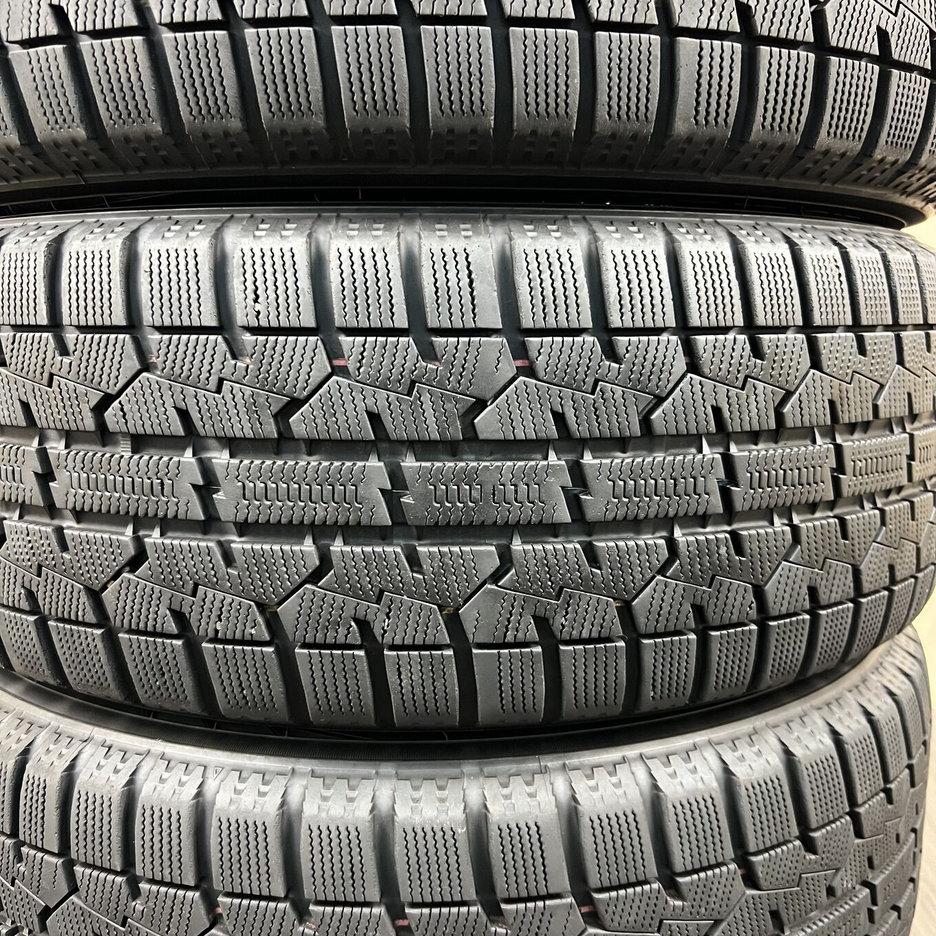 Toyo OBSERVE GARIT GIZ2 215/55 R17, фото 3