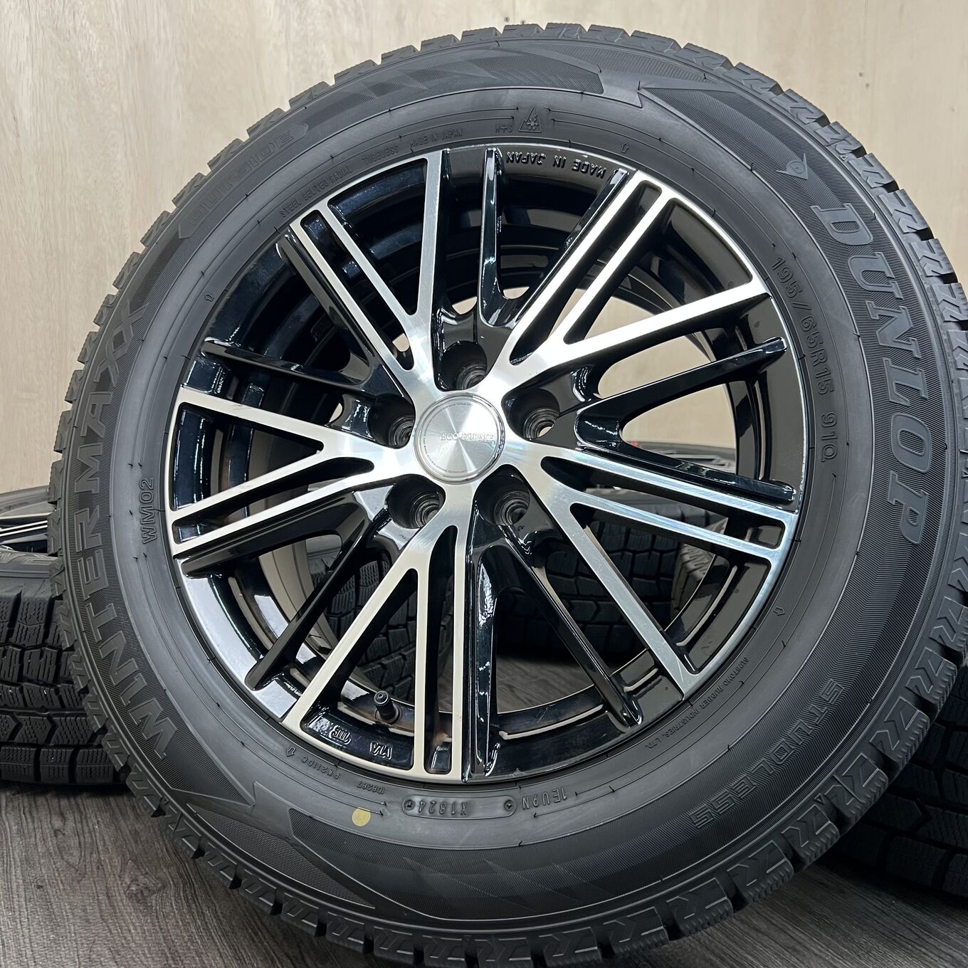 Б/У колесо в сборе 195/65 R15 Dunlop ECO FORME, артикул 189S40426