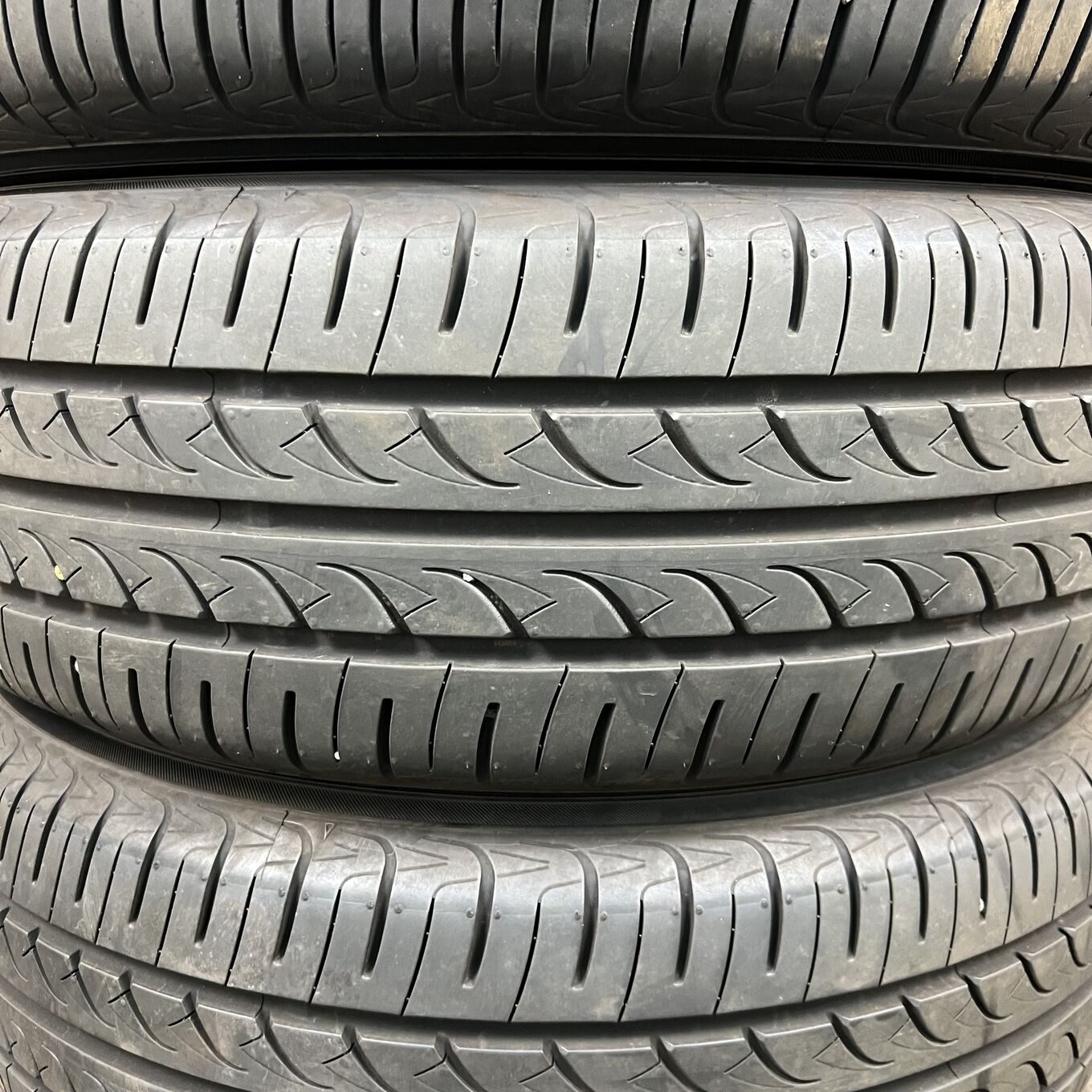 Yokohama BLUEARTH 205/60 R16, фото 4