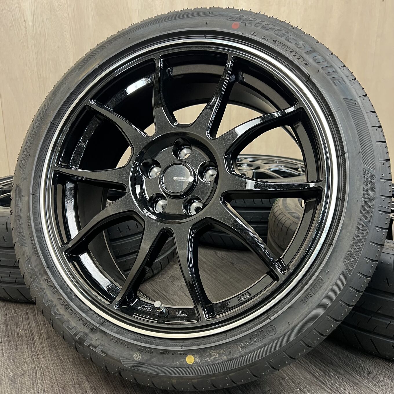Б/У колесо в сборе 215/45 R17 Bridgestone TURANZA T002, артикул 190S40426