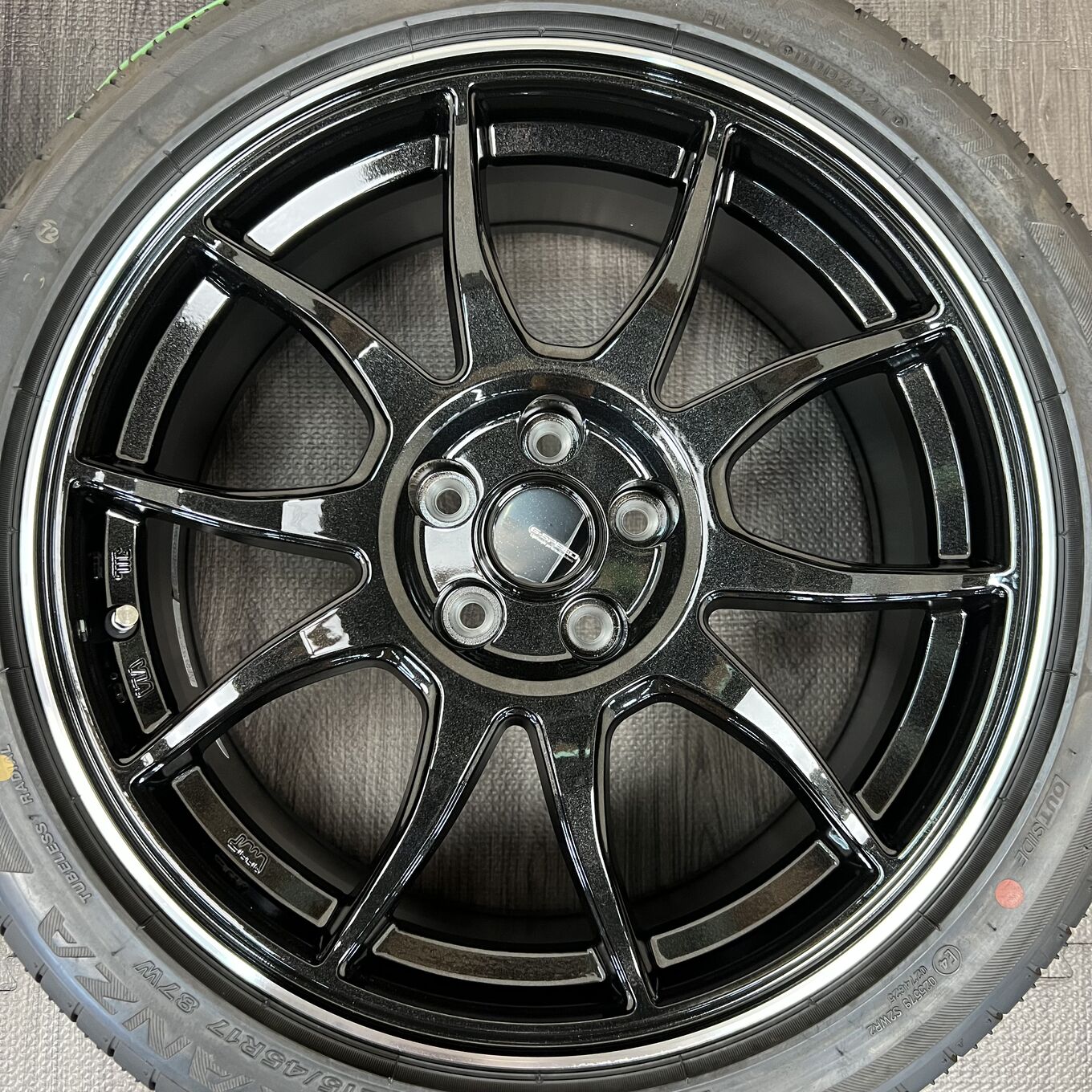 Bridgestone TURANZA T002 215/45 R17, фото 3