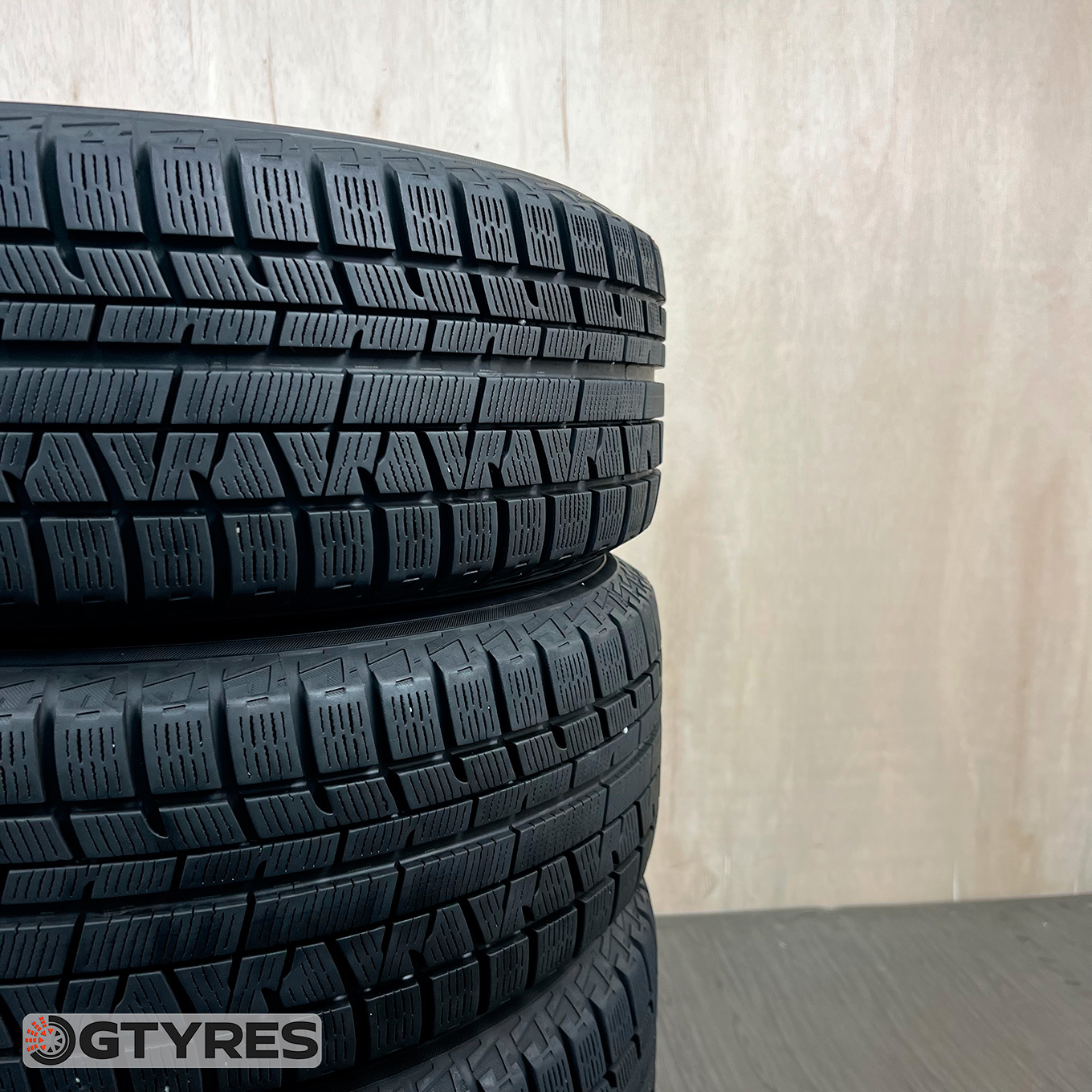 Yokohama ICE GUARD IG50 215/60 R16, фото 4