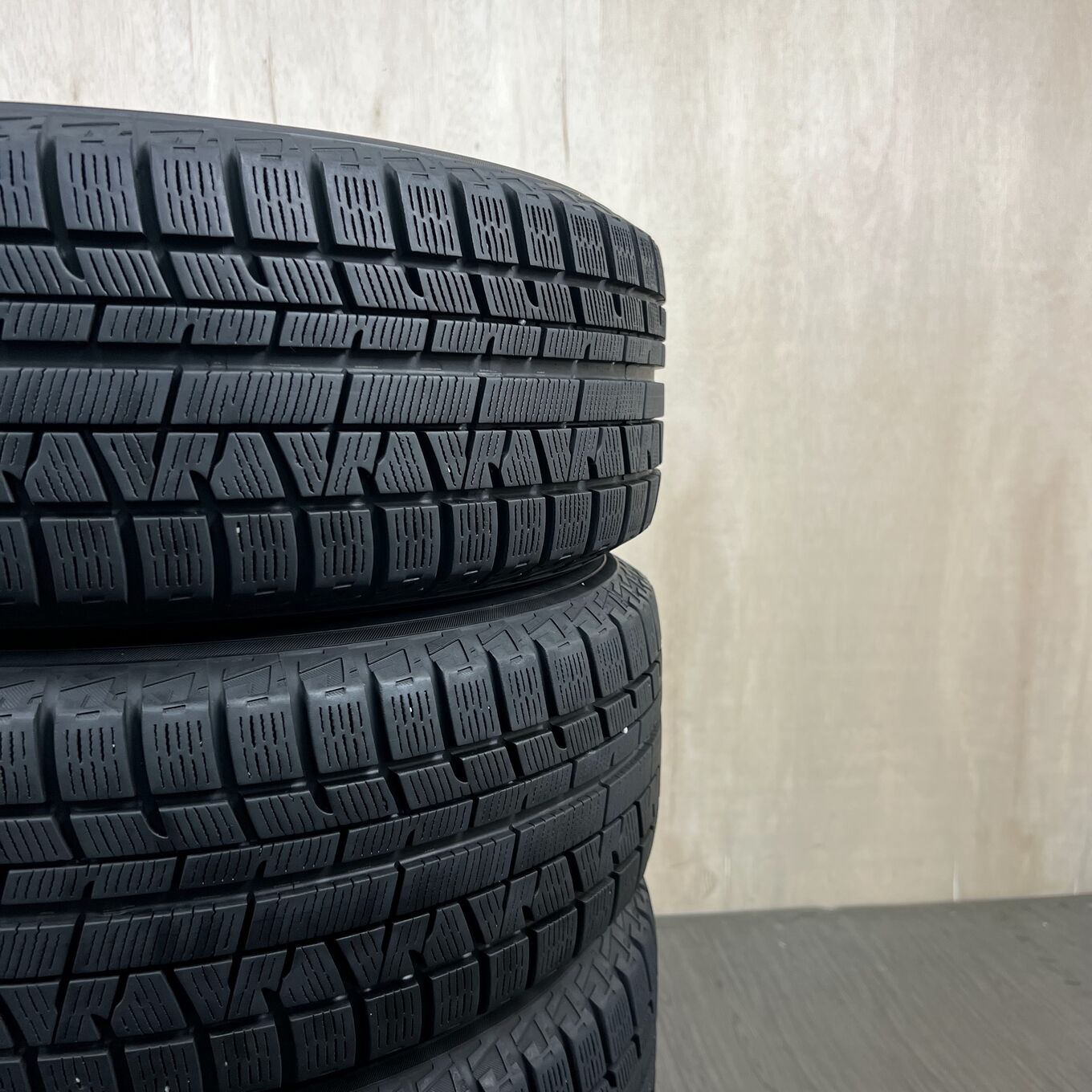 Yokohama ICE GUARD IG50 215/60 R16, фото 6