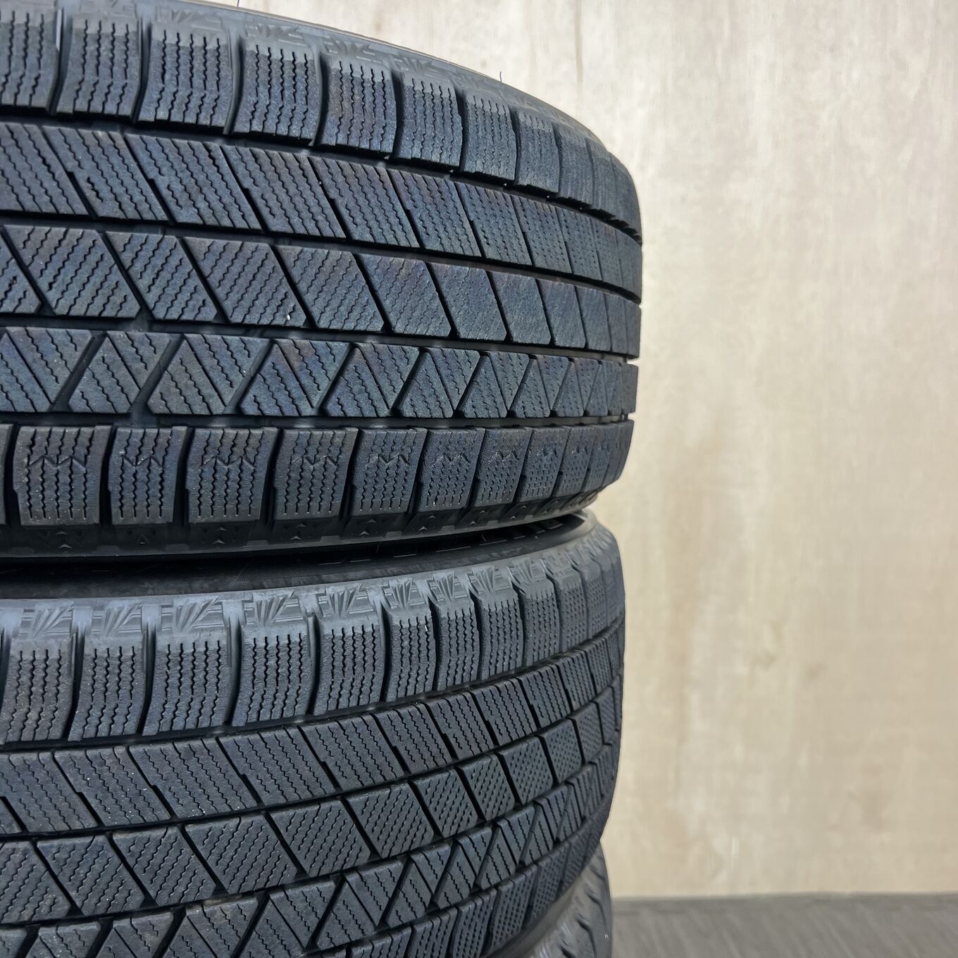 Bridgestone BLIZZAK VRX3 195/45 R17, фото 6