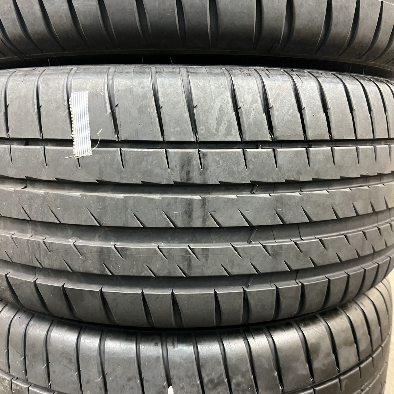 Michelin PILOT SPORT 4 235/40 R18, фото 4