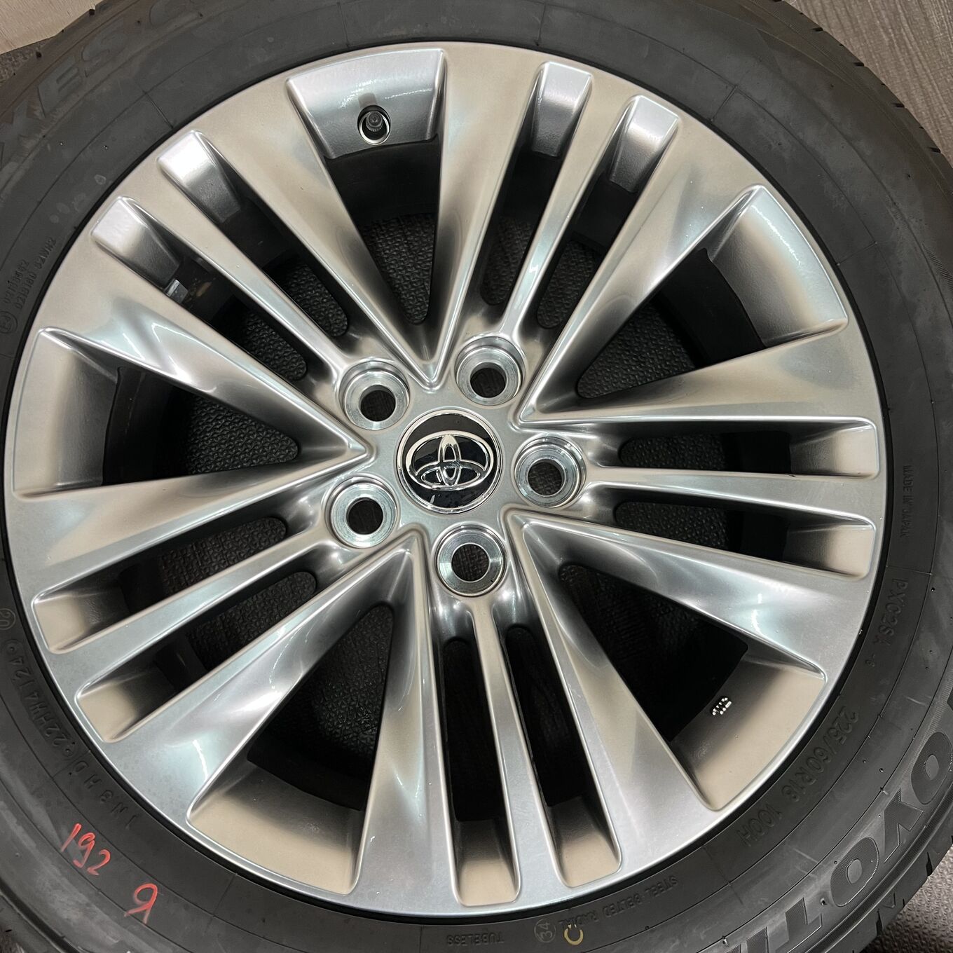 Toyo ALPHARD 40 225/60 R18, фото 5
