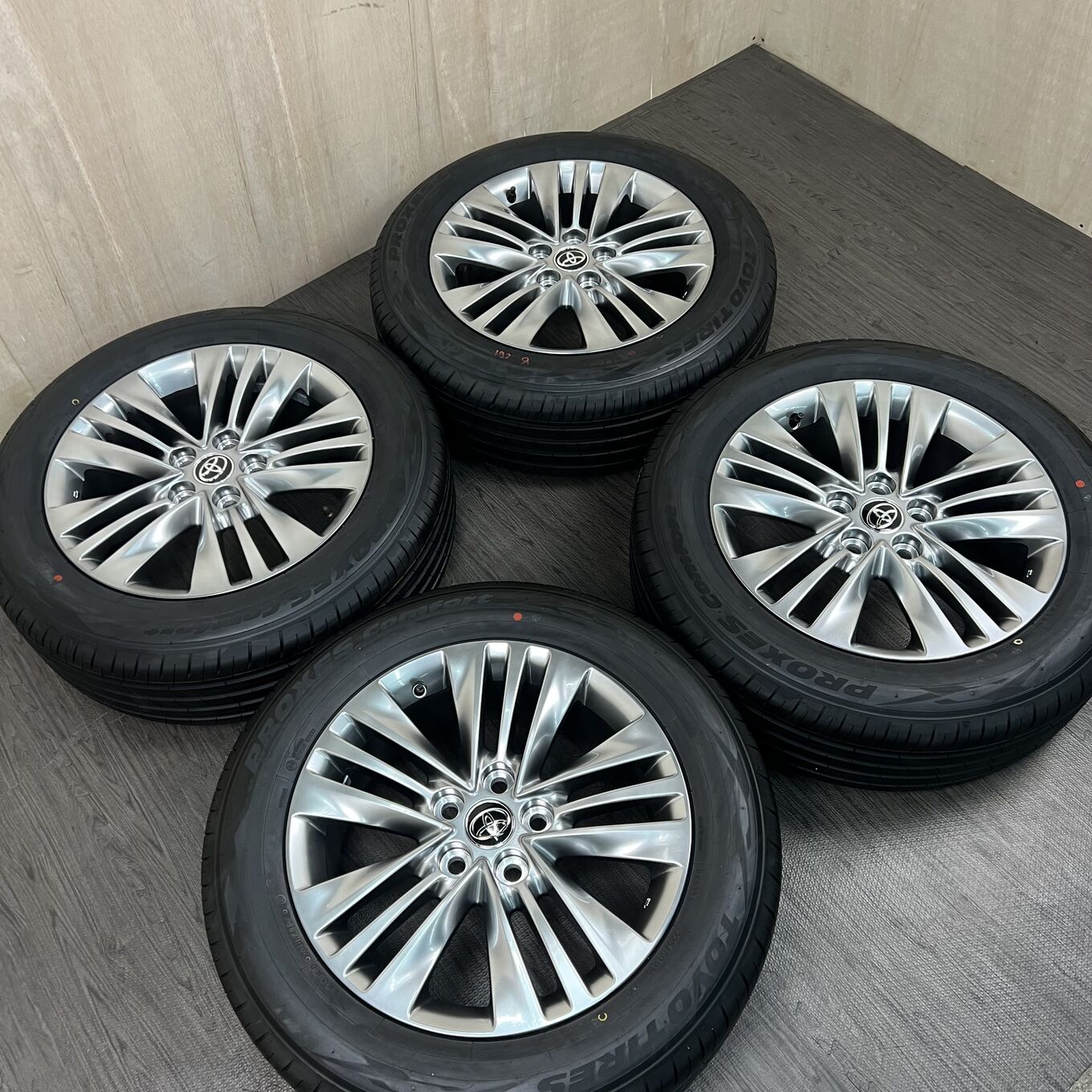Toyo ALPHARD 40 225/60 R18, фото 6