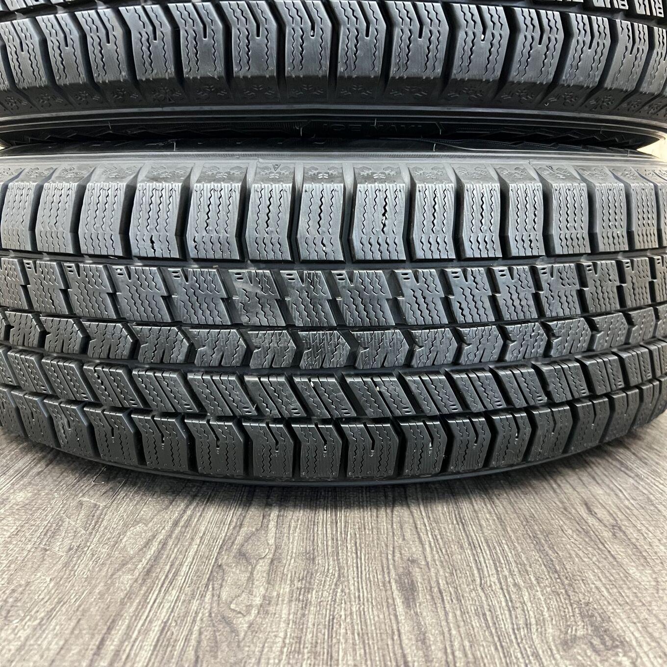 Goodyear ICE NAVI 8 195/60 R17, фото 5