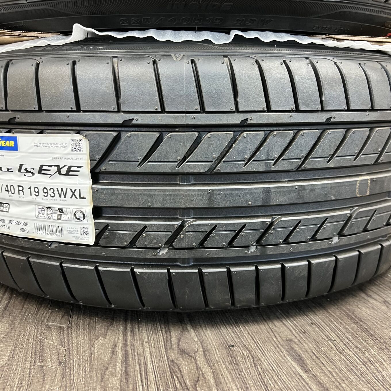 Goodyear EAGLE LS EXE 225/40 R19, фото 2