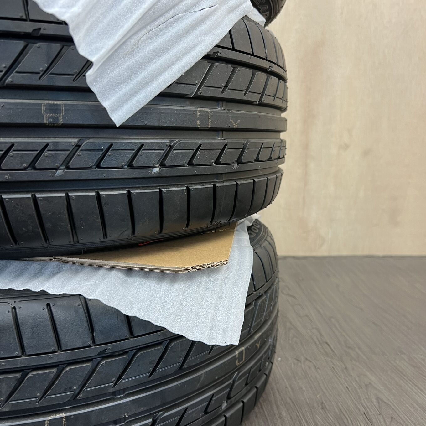 Goodyear EAGLE LS EXE 225/40 R19, фото 6