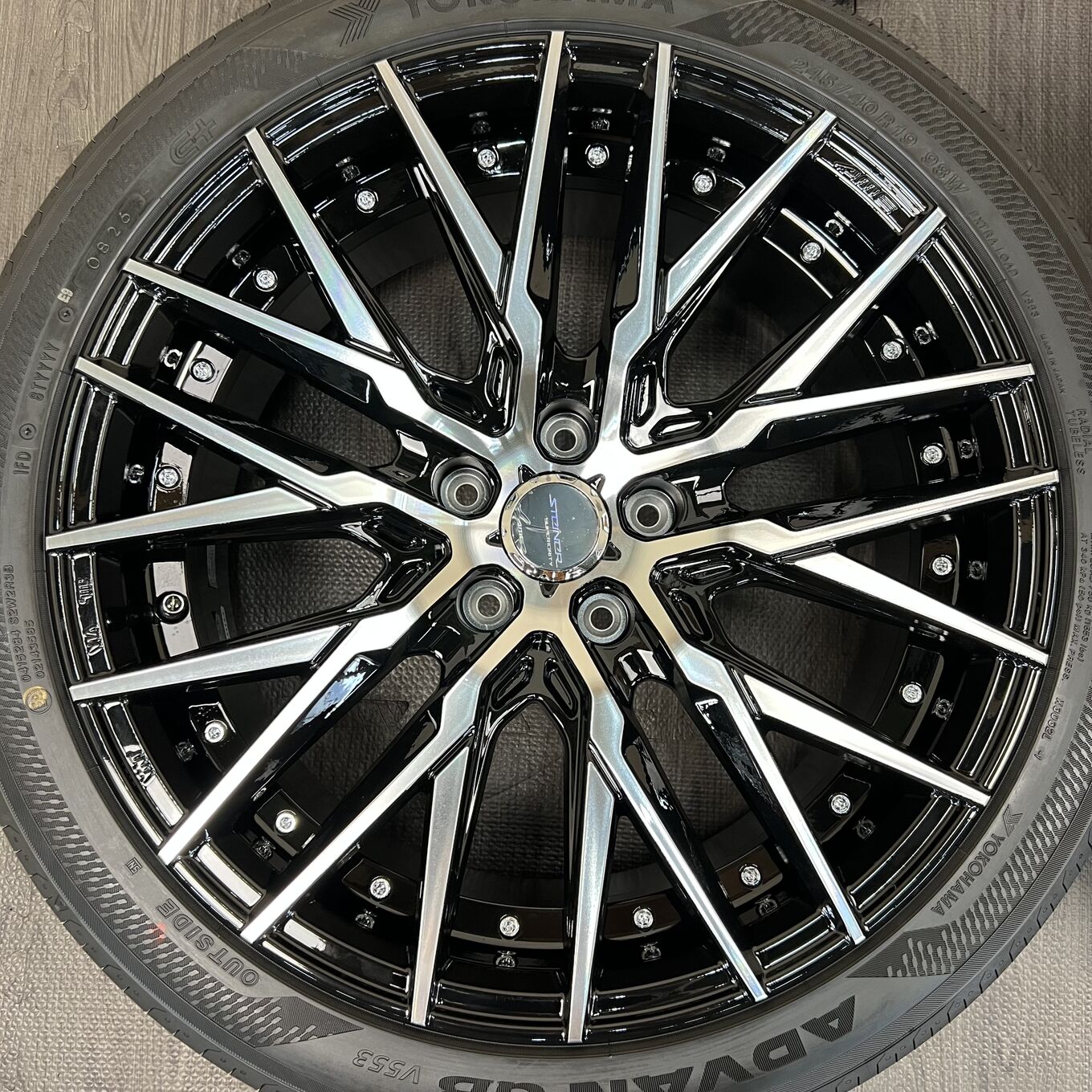 Yokohama STEINER 245/40 R19, фото 5