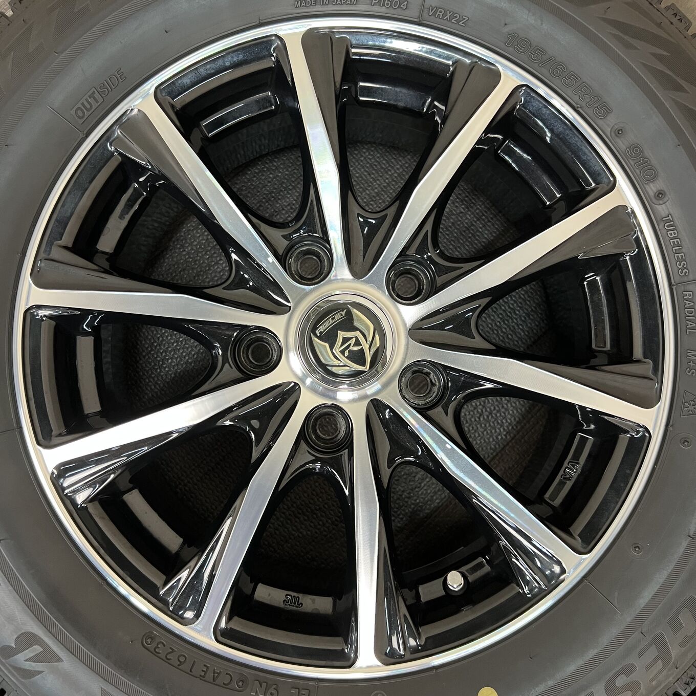 RIZLEY R15 6J ET53 5x114.3, фото 3