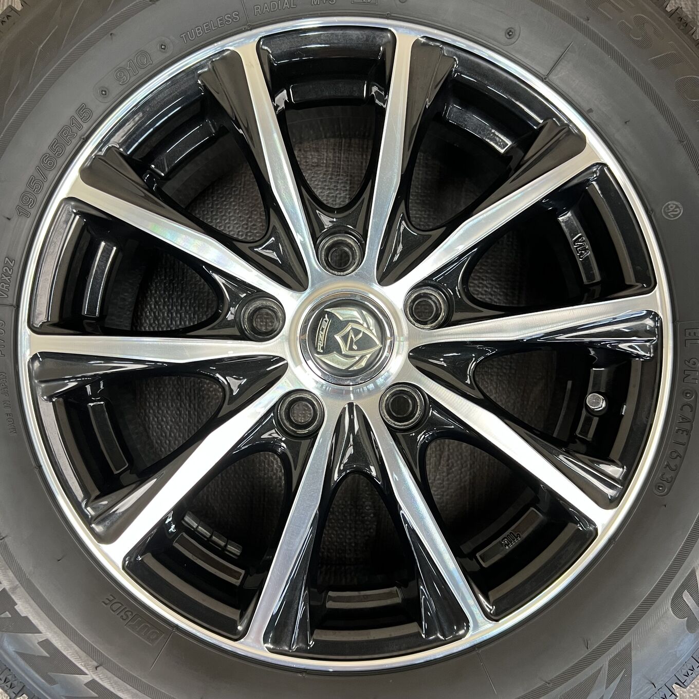 RIZLEY R15 6J ET53 5x114.3, фото 5