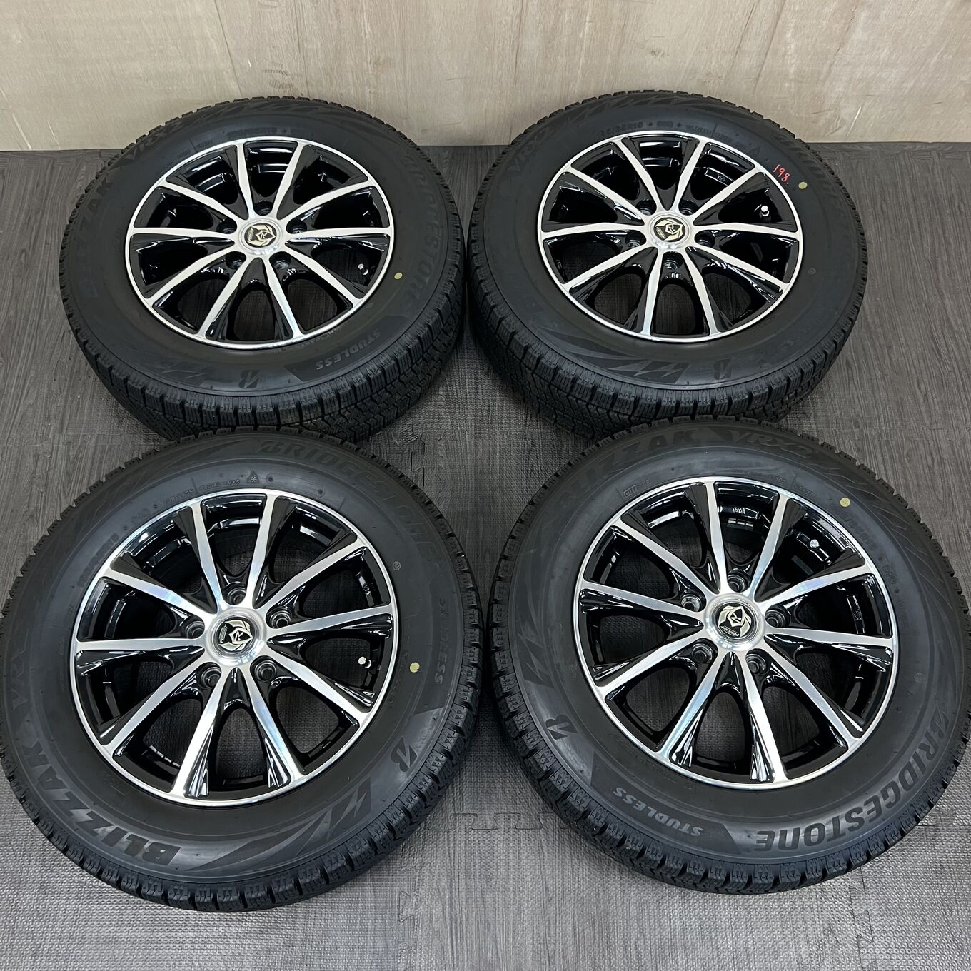 RIZLEY R15 6J ET53 5x114.3, фото 6