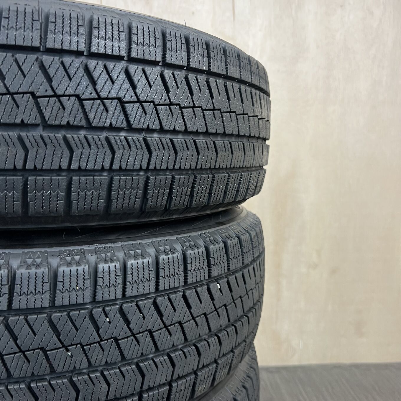 Bridgestone BLIZZAK VRX2 195/65 R15, фото 6