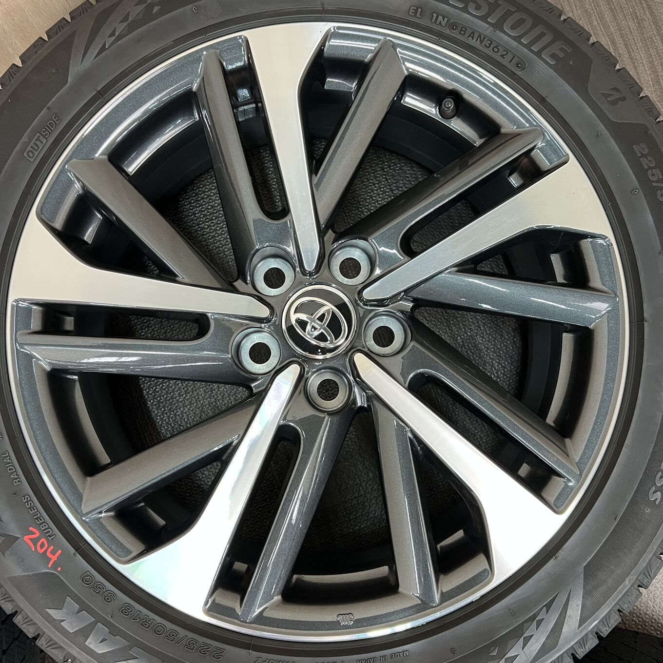 Bridgestone COROLLA CROSS 225/50 R18, фото 5