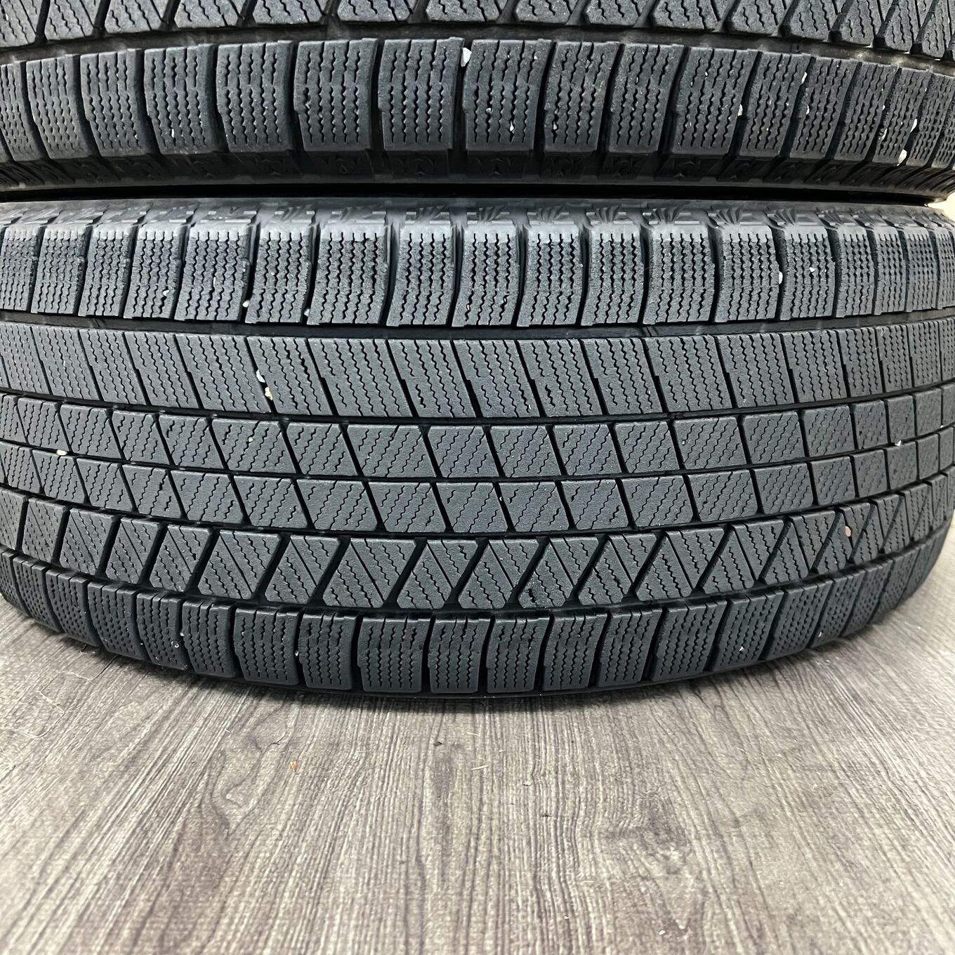 Bridgestone BLIZZAK VRX3 225/50 R18, фото 5