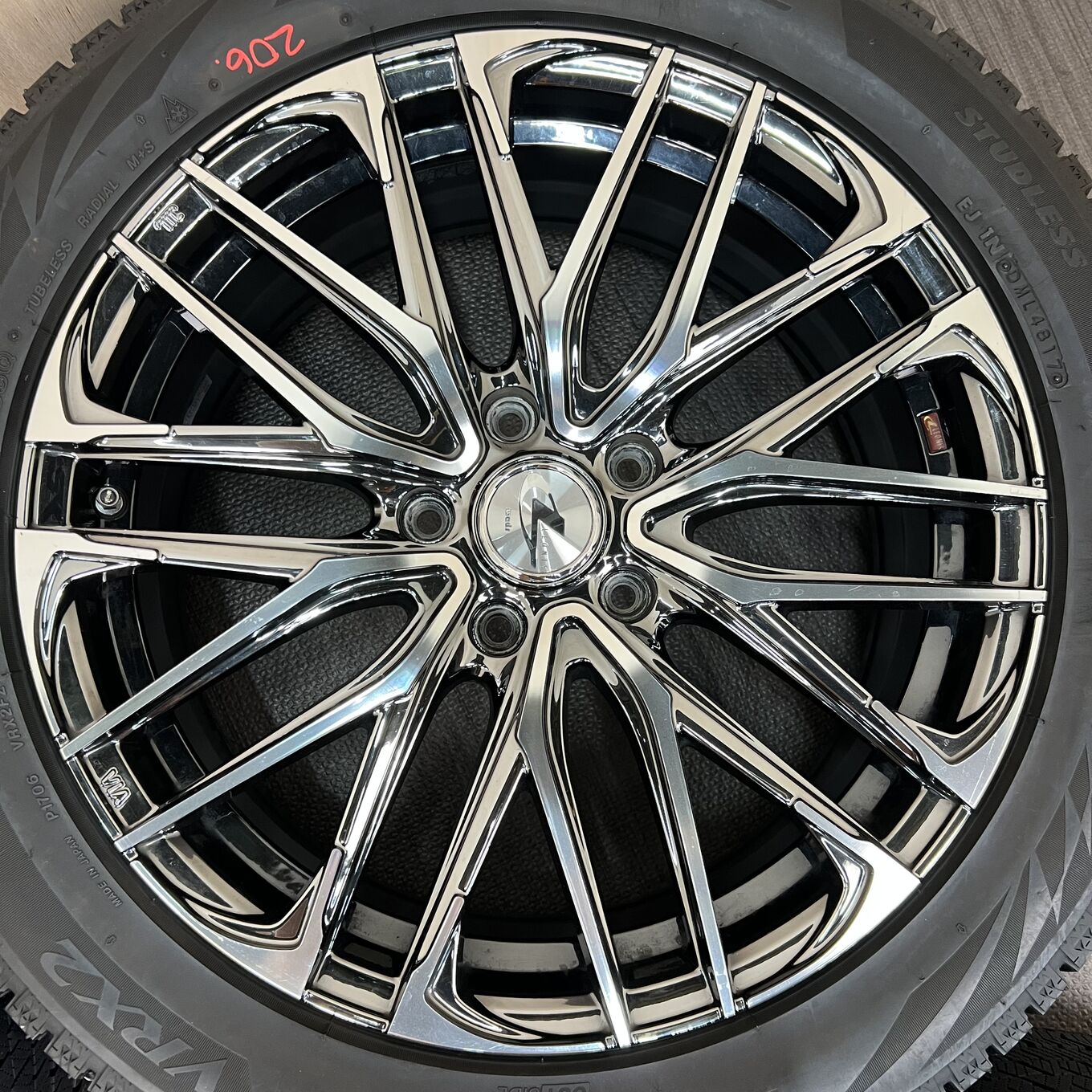 LEONIS SK R18 7J ET55 5x114.3, фото 5