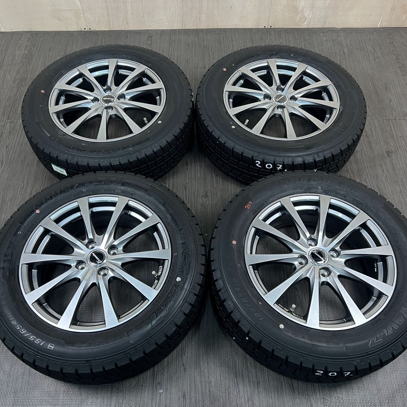E03 R16 6J ET45 4x100, фото 2