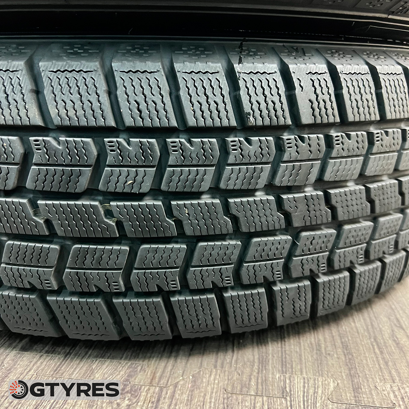 Goodyear ICE NAVI 7 195/65 R16, фото 2