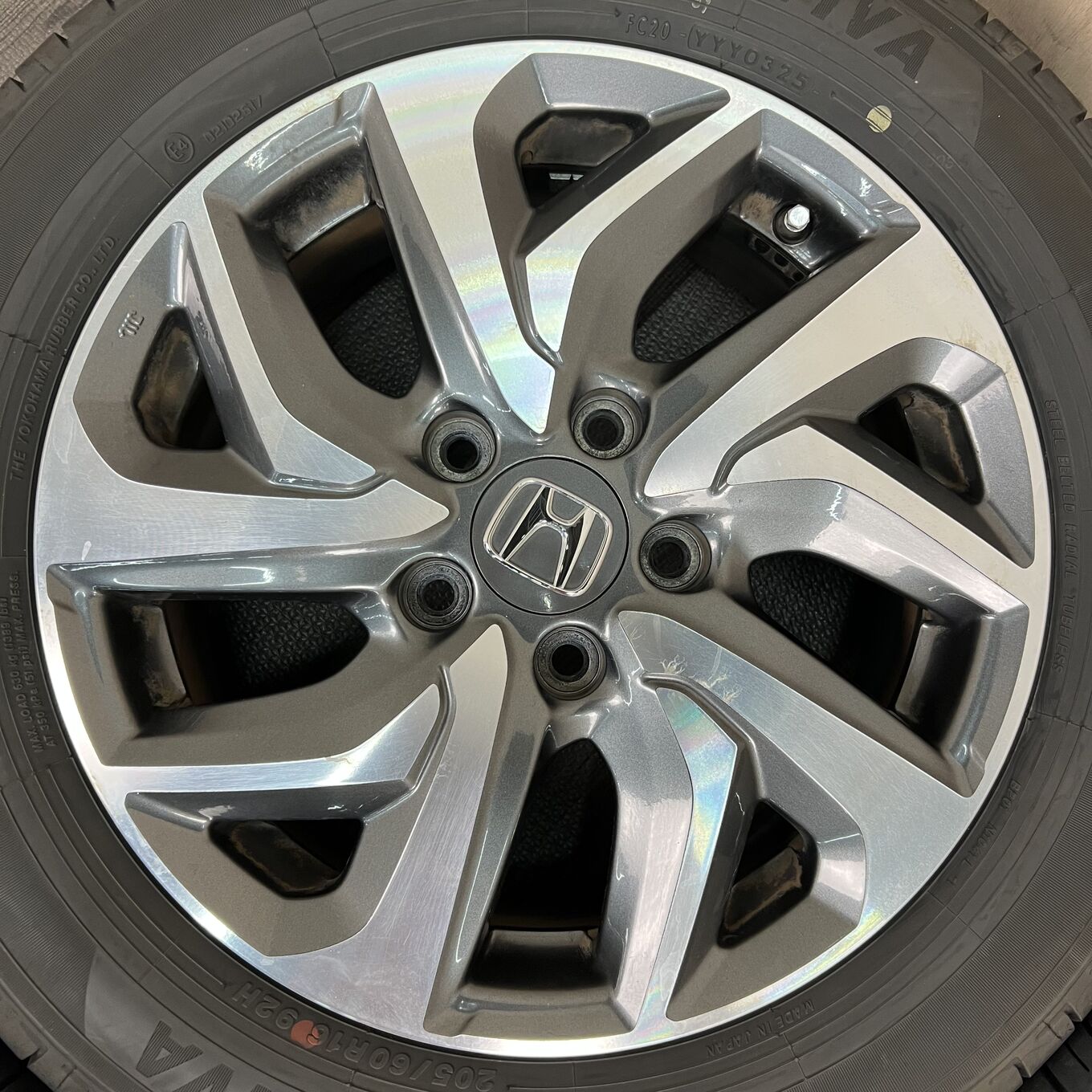 Yokohama STEP WGN SPADA 205/60 R16, фото 4