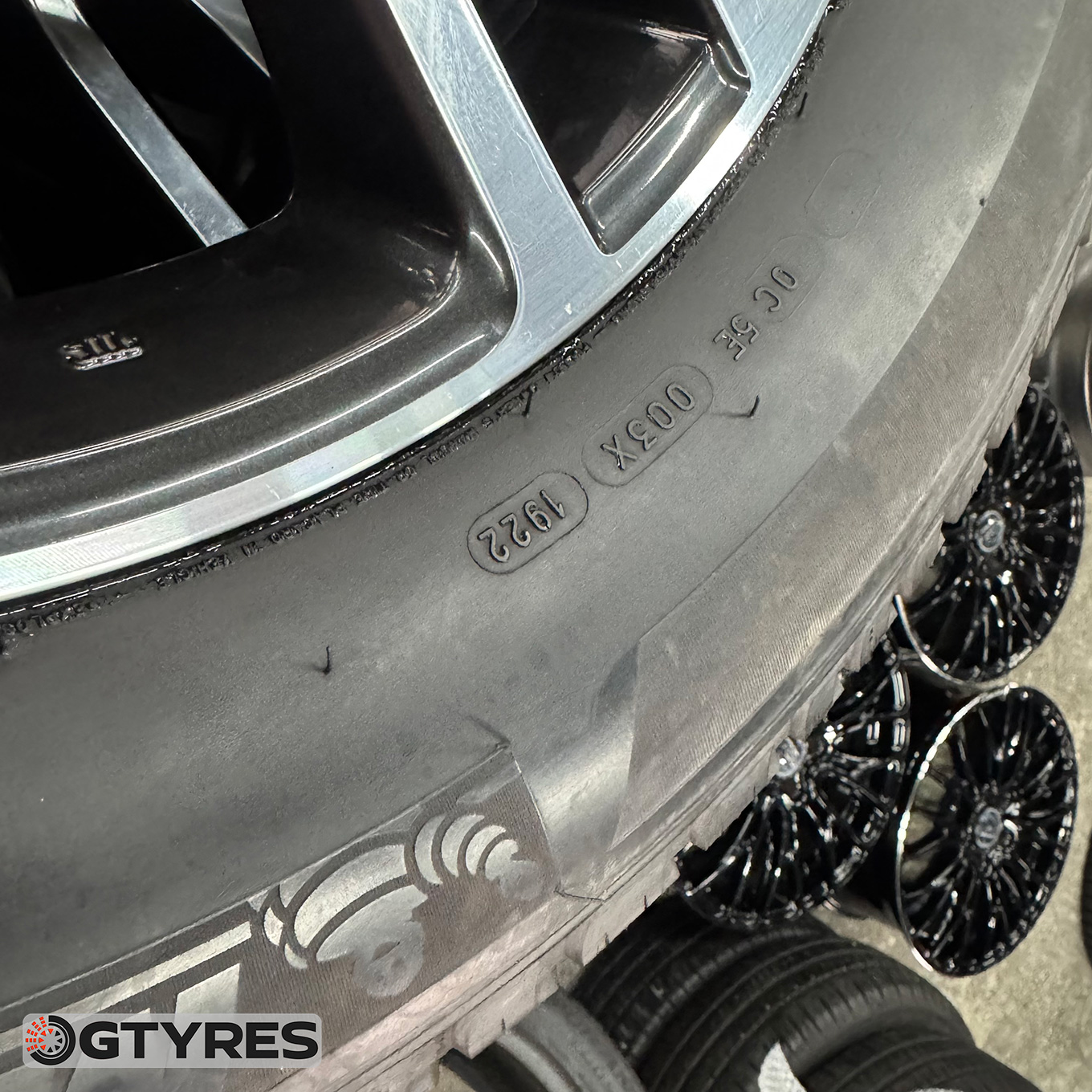 Michelin LATITUDE TOUR HP 265/60 R18, фото 6