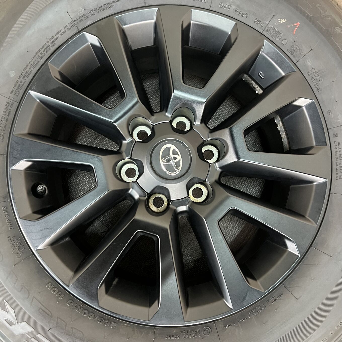 Bridgestone PRADO 150 265/60 R18, фото 4