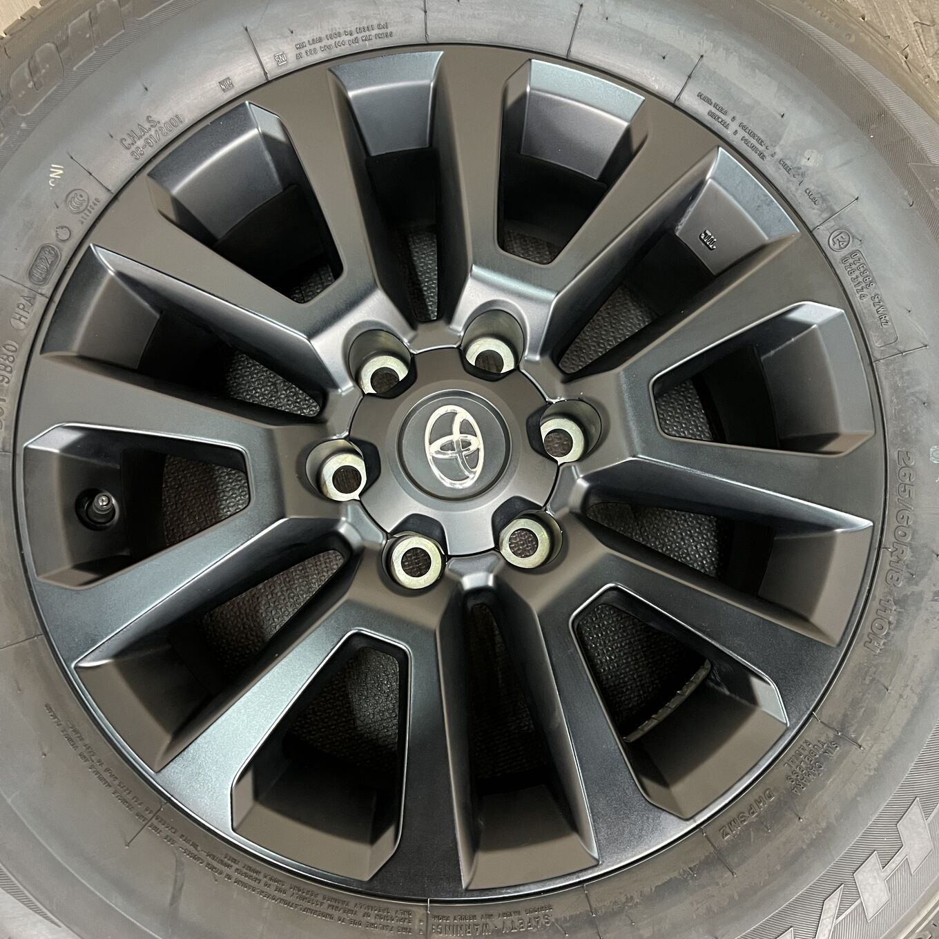Bridgestone PRADO 150 265/60 R18, фото 5