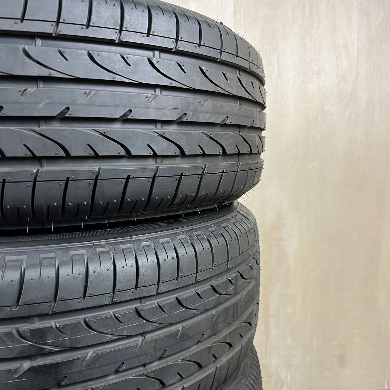 Bridgestone DUELER H/P 265/60 R18, фото 6