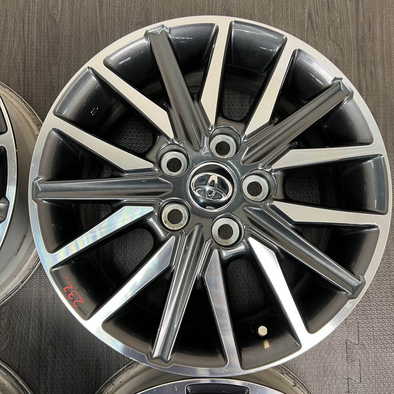 Dunlop NOAH 80 215/65 R16, фото 4