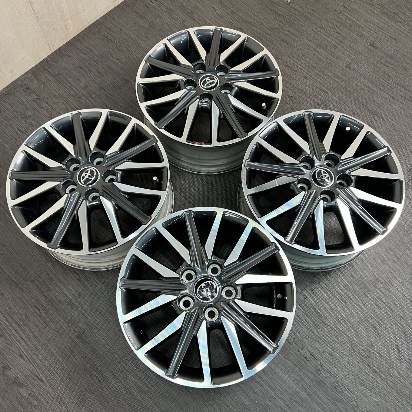 Dunlop NOAH 80 215/65 R16, фото 6
