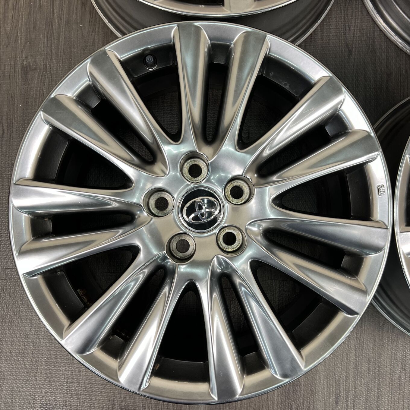 Toyo HARRIER 60 R18 7.5J ET45 5x114.3, фото 2