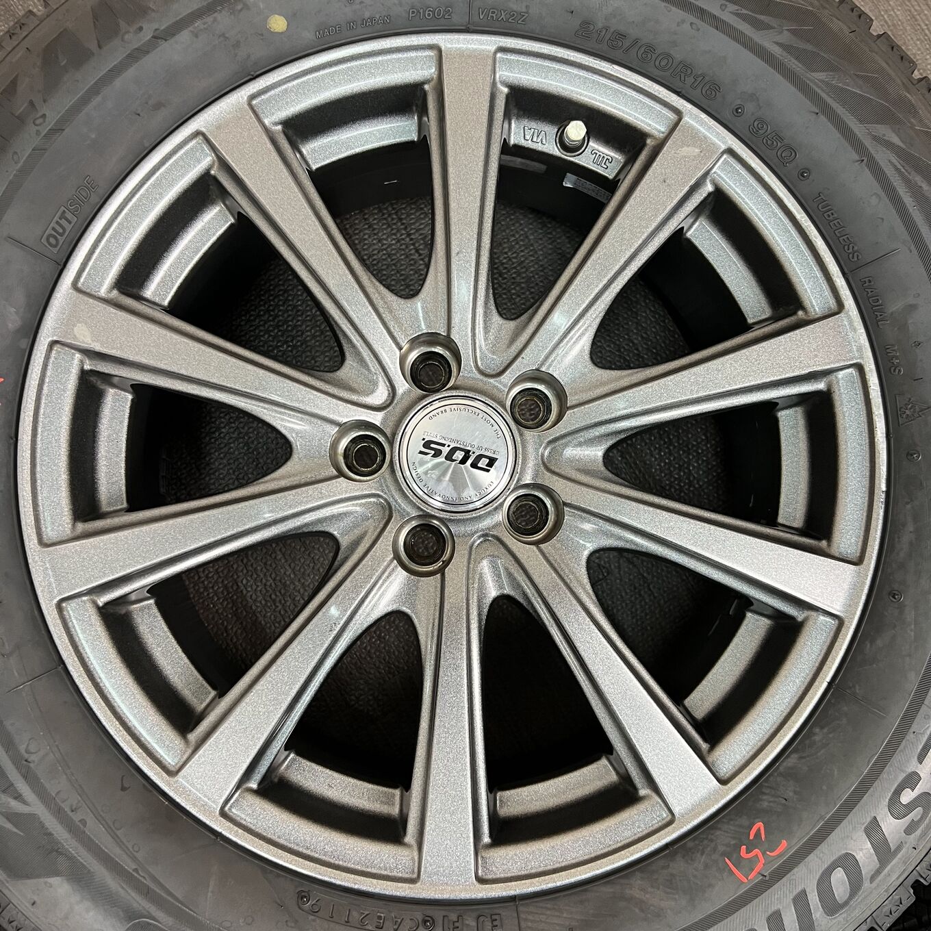 Bridgestone DOS 251 215/60 R16, фото 4