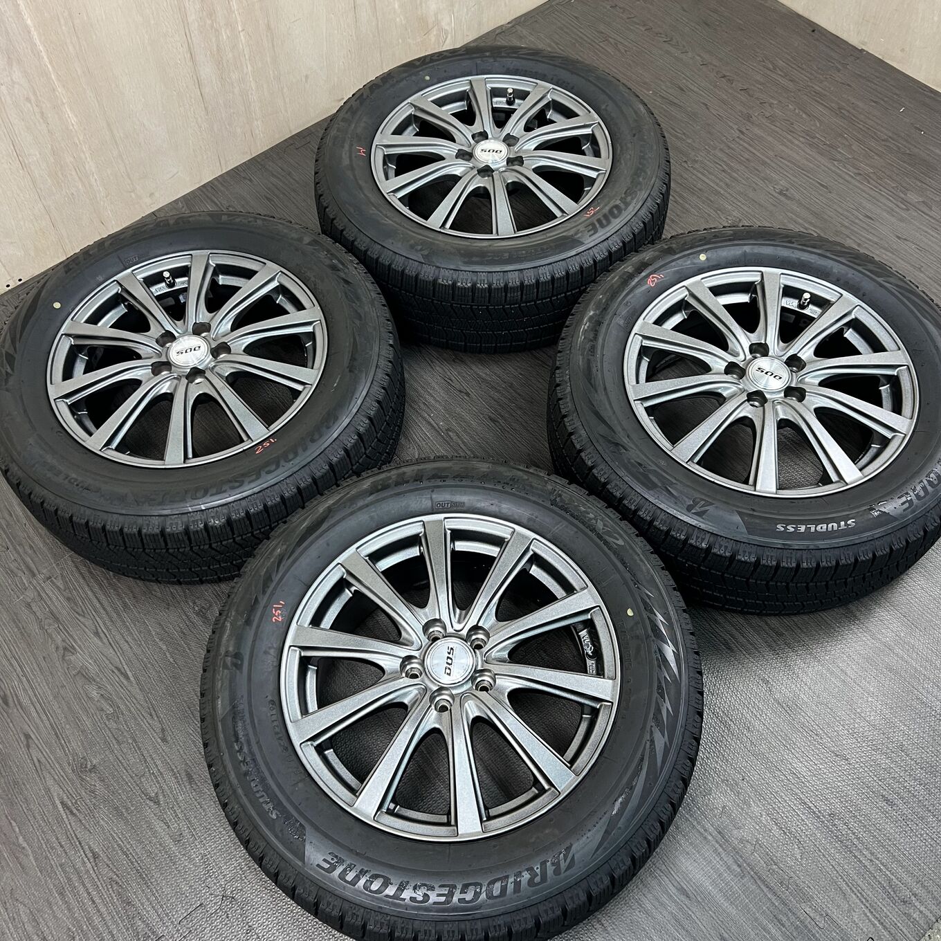 Bridgestone DOS 251 215/60 R16, фото 6