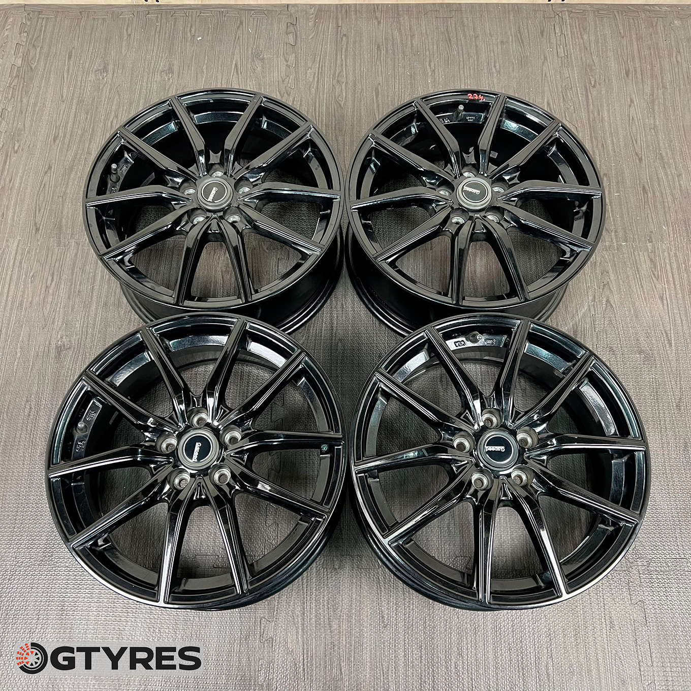 195/60 R16 Bridgestone BLIZZAK VRX2 — 35 200 ¥/комплект