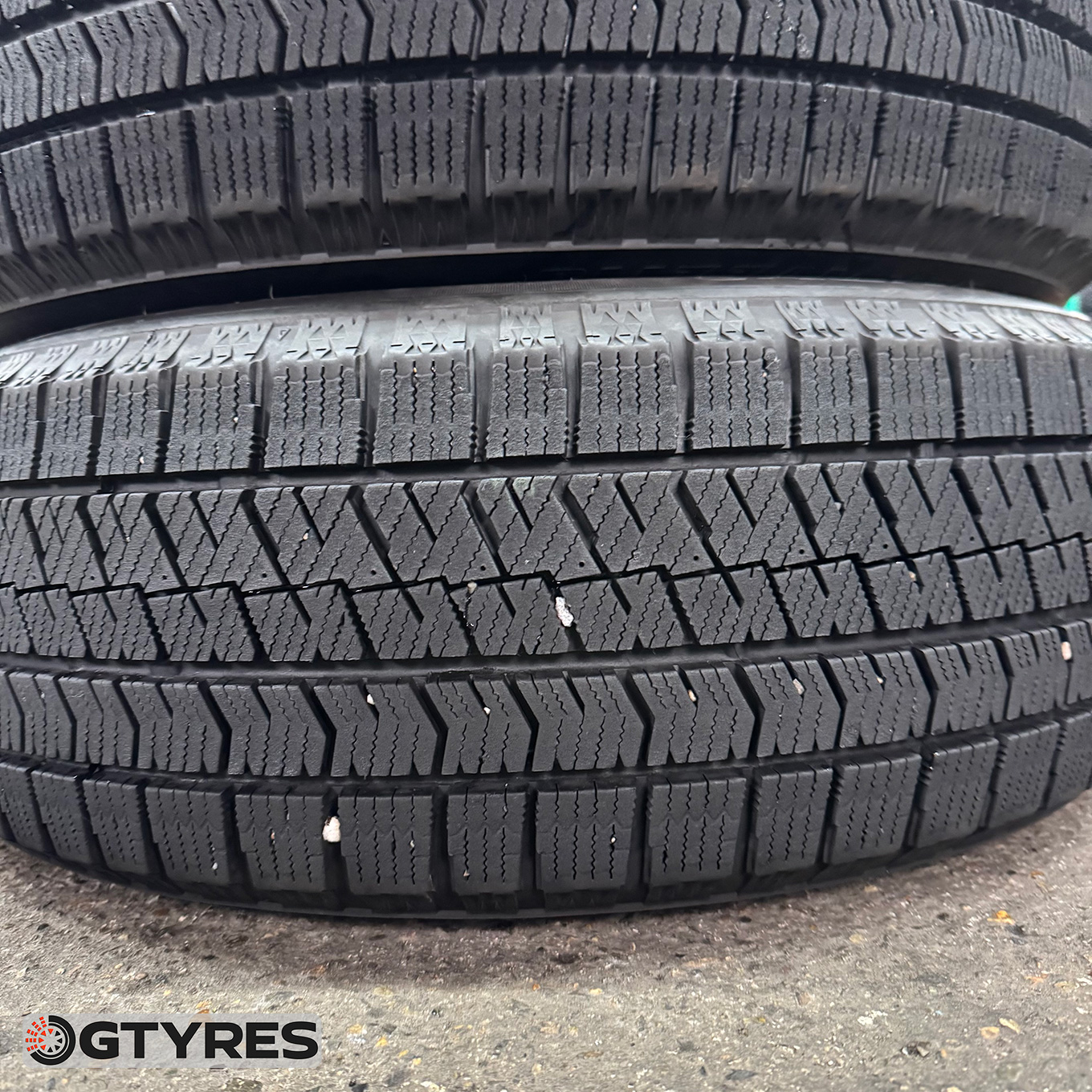 Bridgestone BLIZZAK VRX2 195/60 R16, фото 2