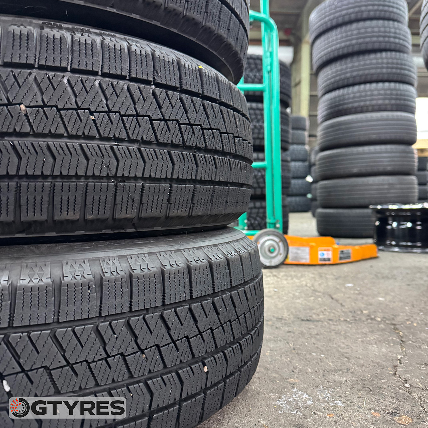 Bridgestone BLIZZAK VRX2 195/60 R16, фото 5